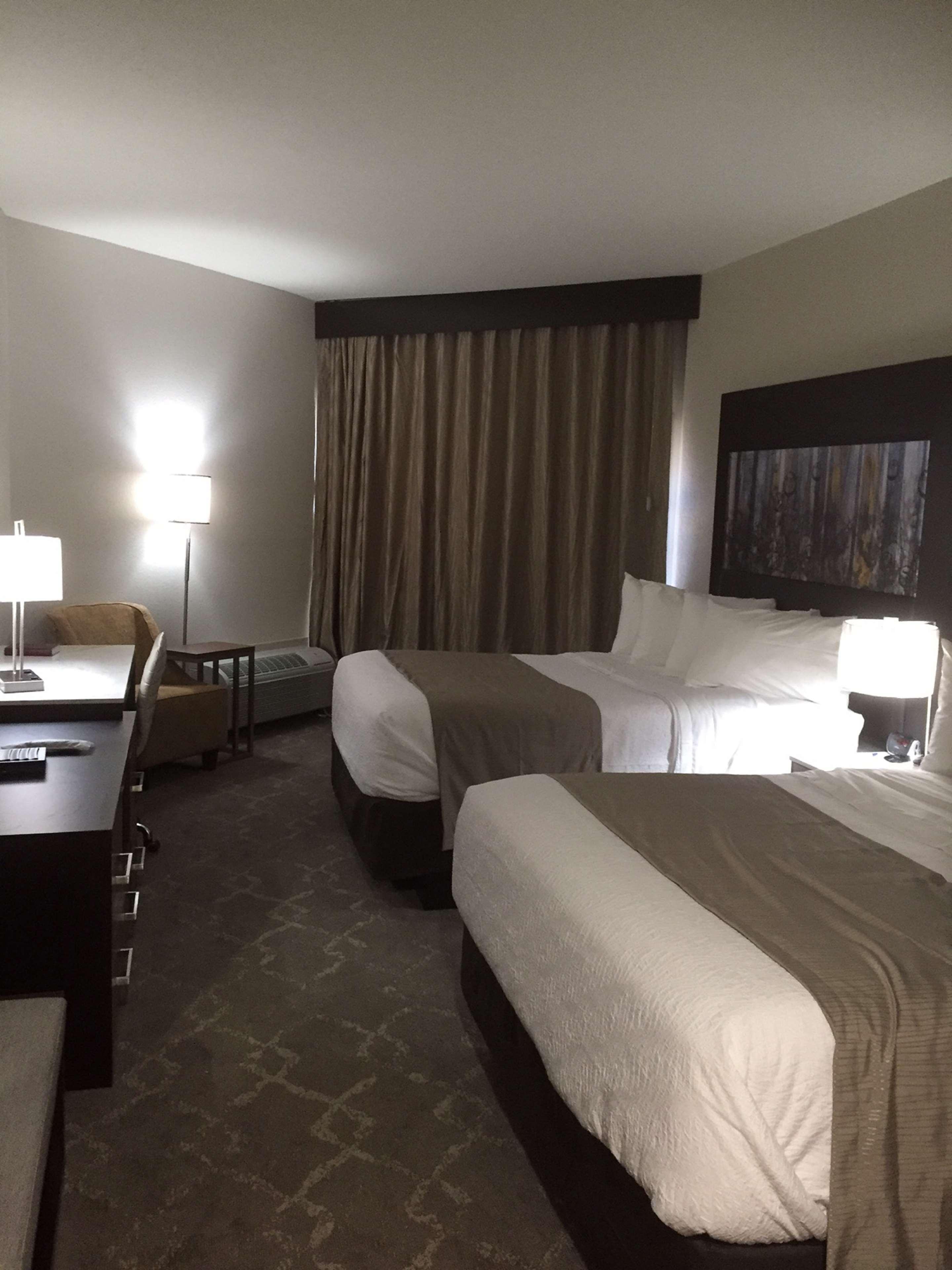 Best Western Warm Springs Hotel And Event Center Bagian luar foto