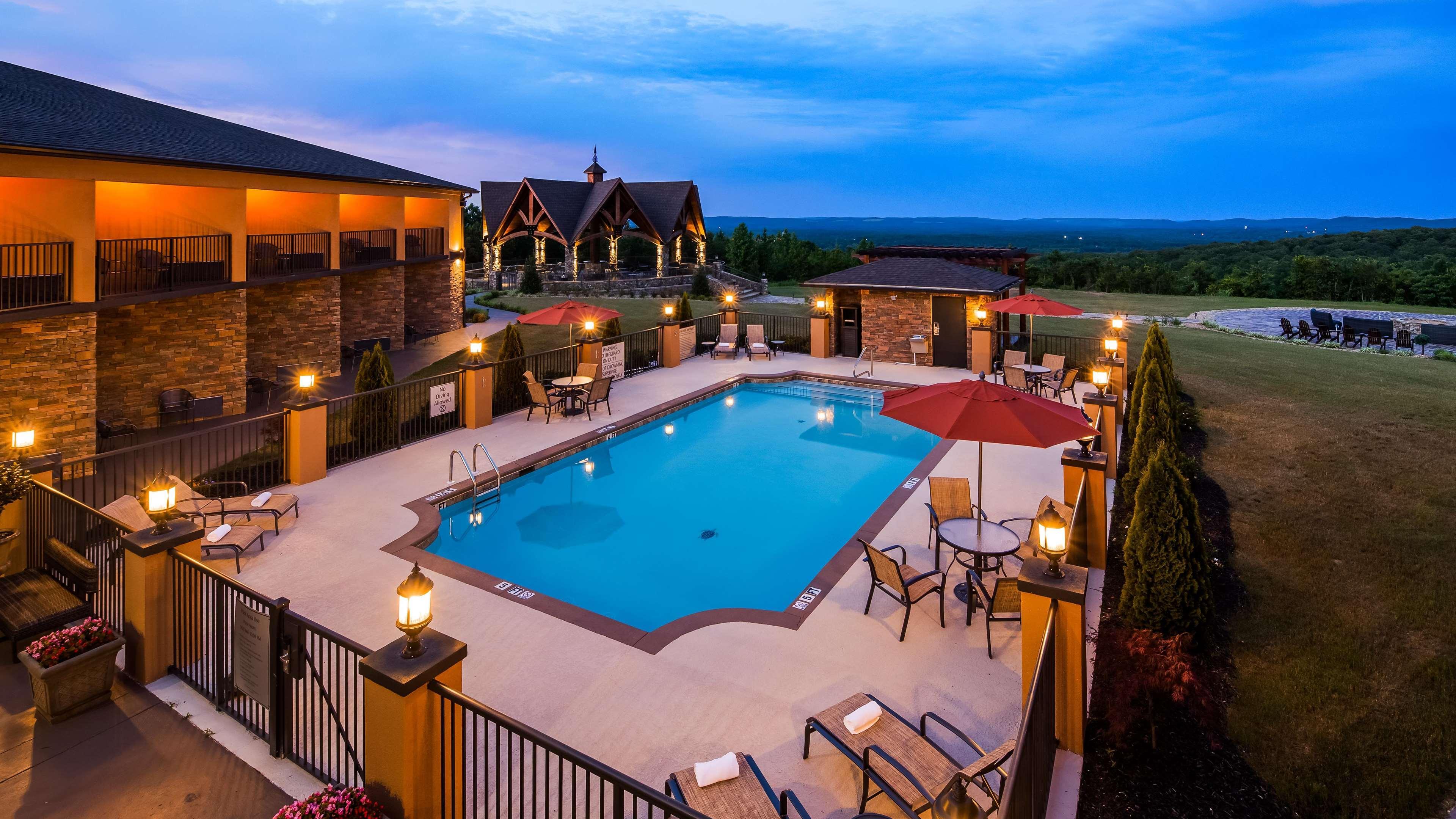 Best Western Warm Springs Hotel And Event Center Bagian luar foto