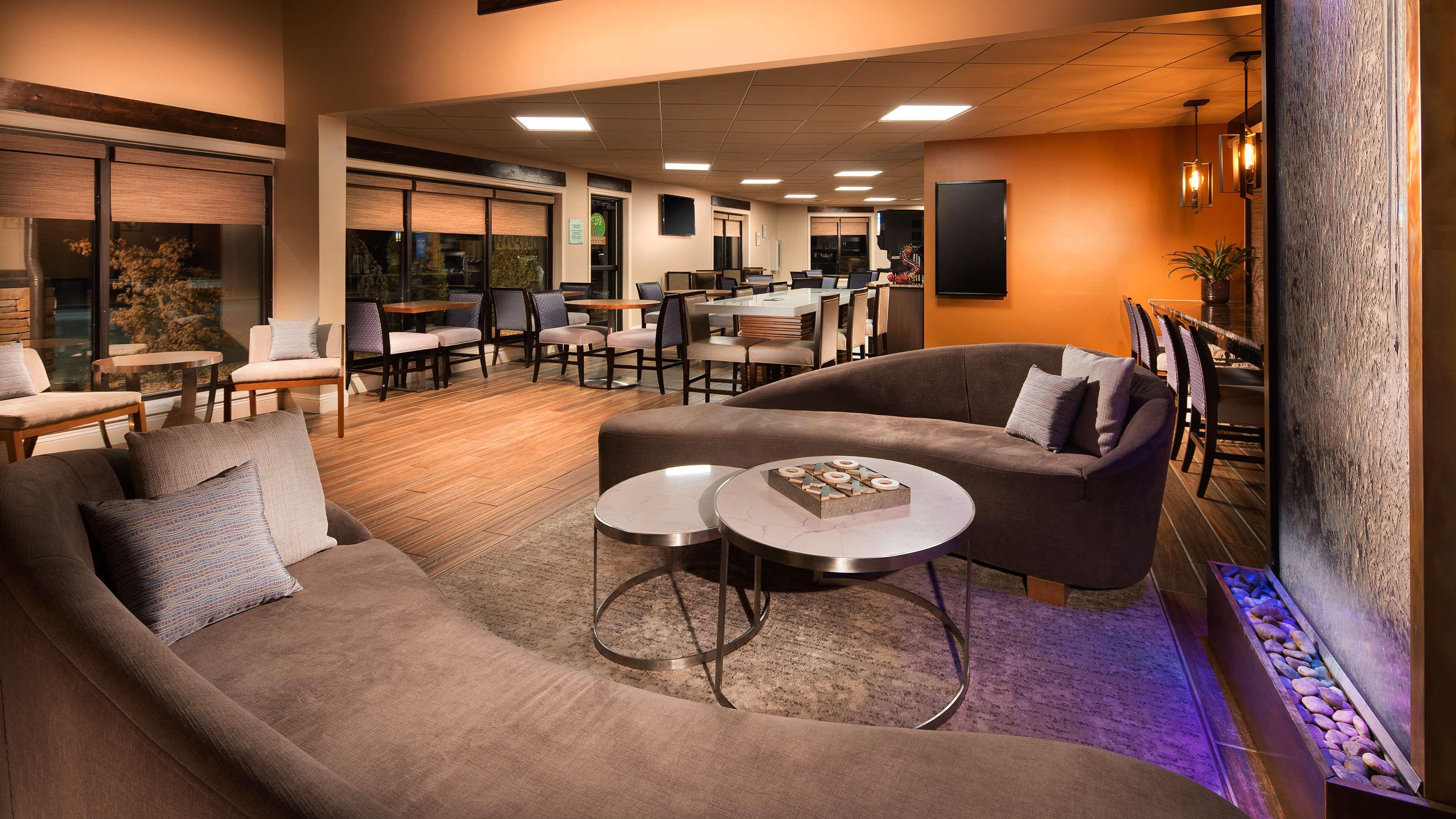 Best Western Warm Springs Hotel And Event Center Bagian luar foto
