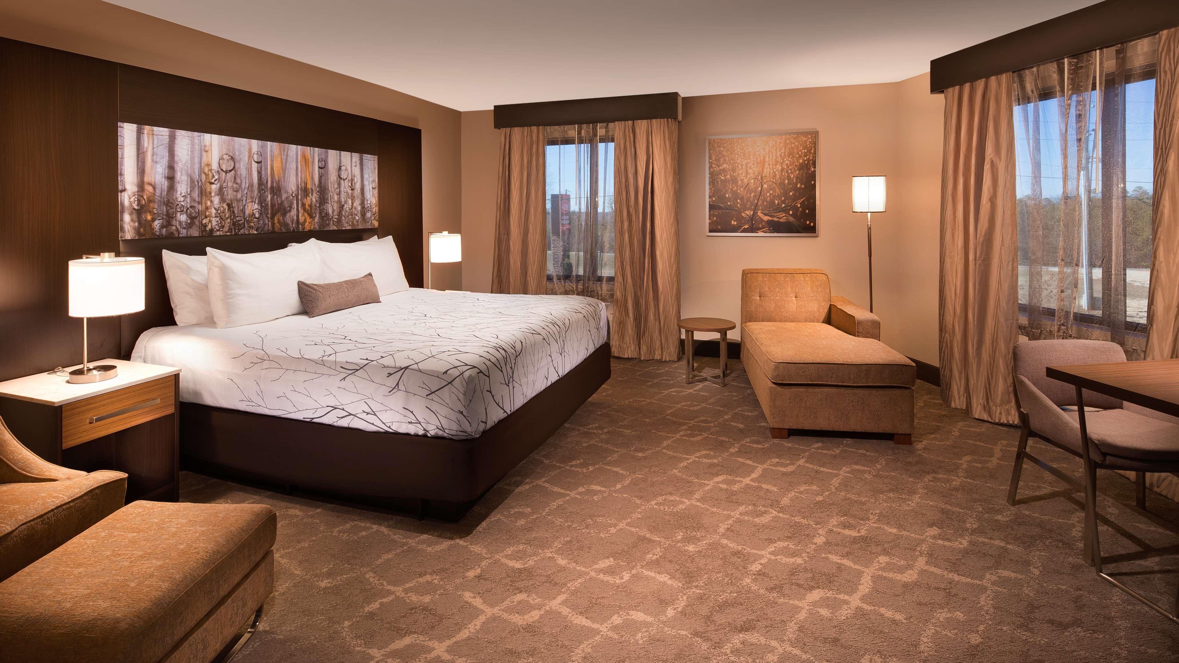 Best Western Warm Springs Hotel And Event Center Bagian luar foto