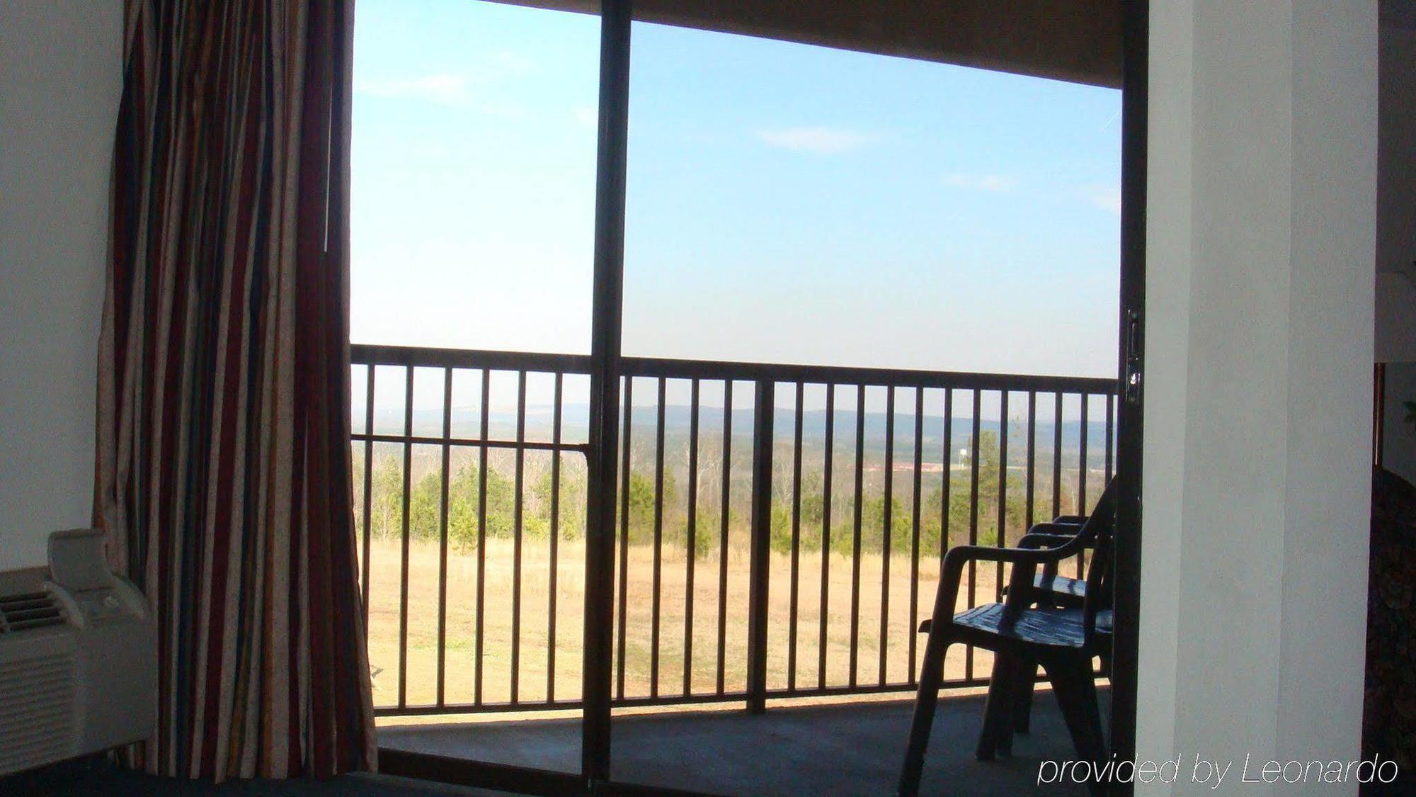 Best Western Warm Springs Hotel And Event Center Ruang foto
